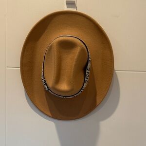 Stylish Tan Women's Hat